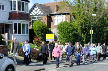 Walking up Trevose Gardens to St Martin's